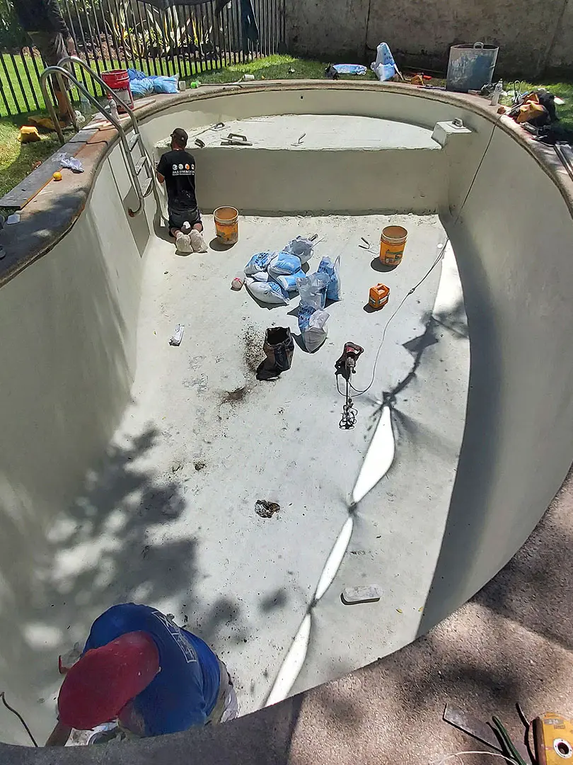 Remodelación integral piscina de hormigón