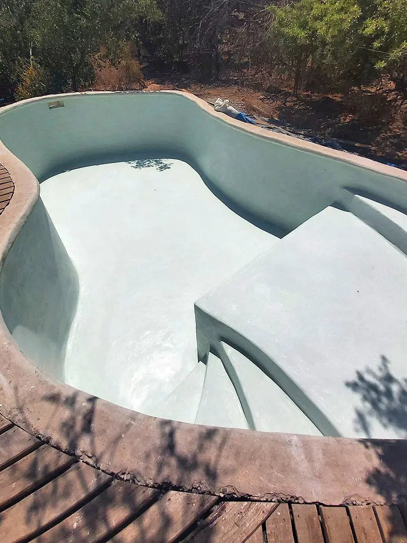 Revestimiento y Reparación de Fugas Pool Piscinas