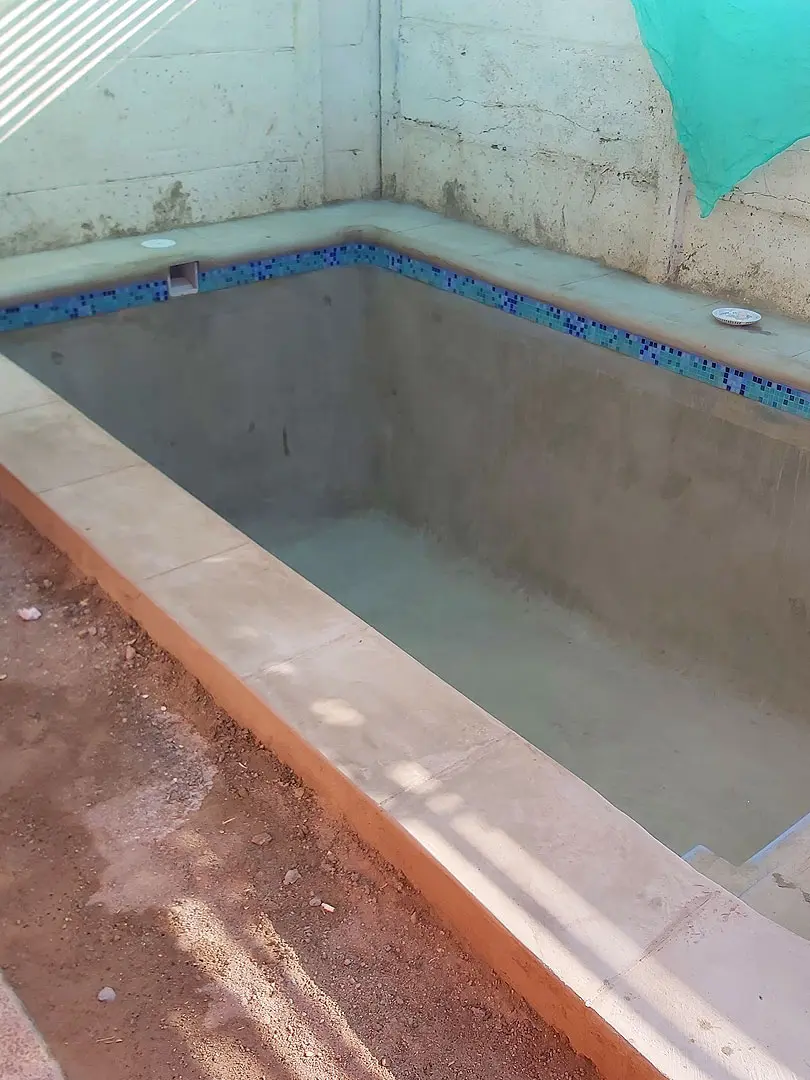 Diseño, ingeniería y construcción piscina de hormigón